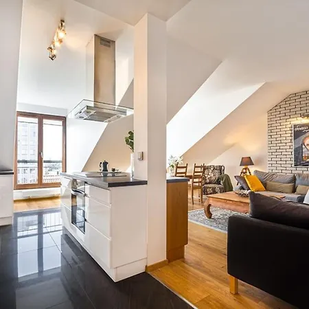 Urbannest Szafarnia 7-71 Gdańsk